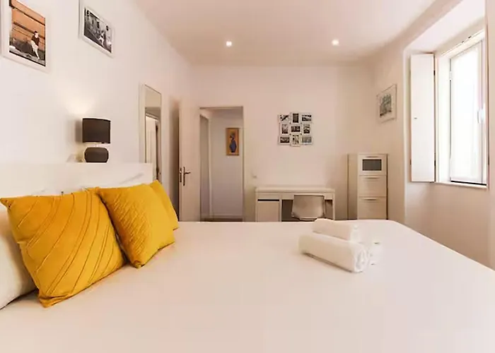 Διαμέρισμα Cura 39 *